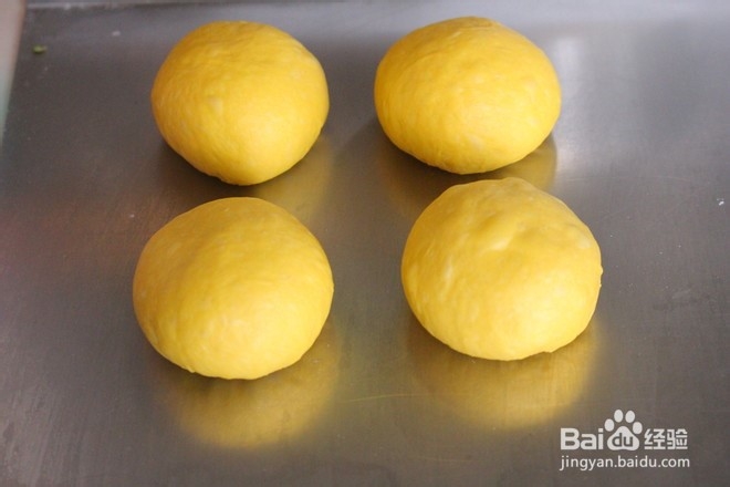 胡萝卜花朵面包的做法