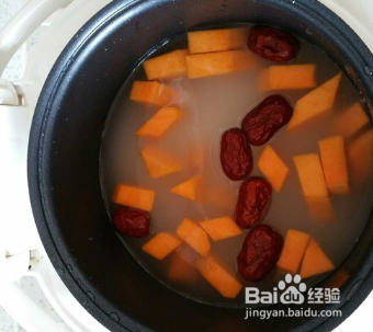 家常饭~南瓜红枣饭
