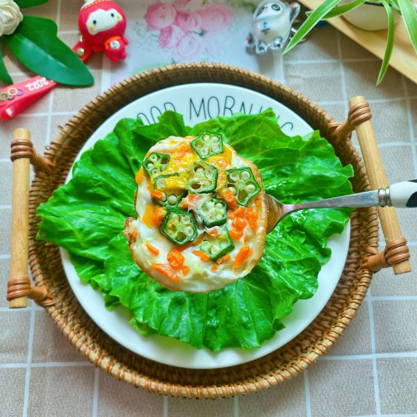 秋葵胡萝卜鸡蛋车轮饼