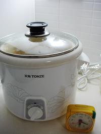 当归红枣煲乌鸡