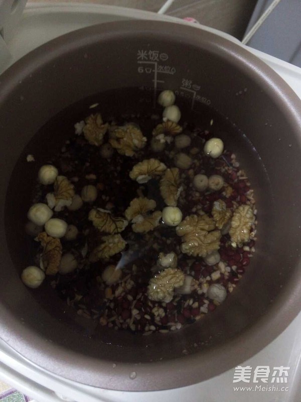 快速早餐~杂粮暖身粥