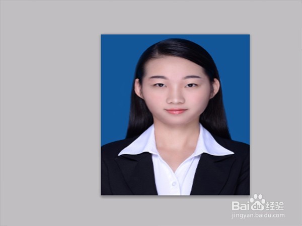 PS中怎么给证件照换底色