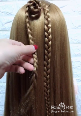 双心形披肩发淑女女神必备