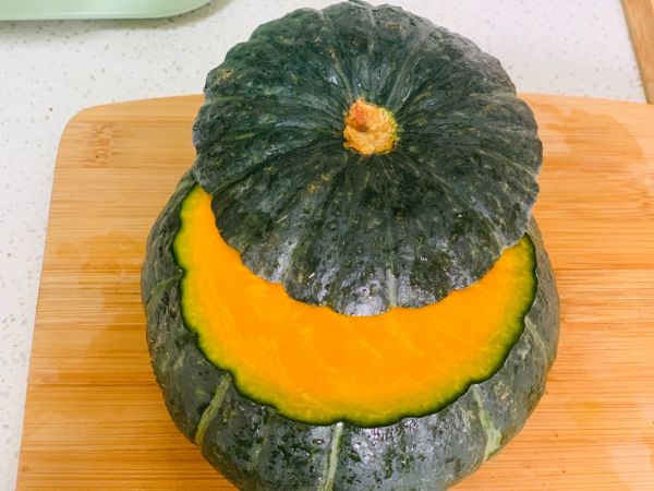 鸡汁菌菇南瓜盅