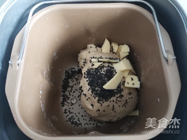 黑芝麻全麦面包