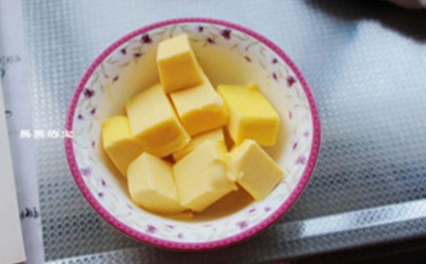 蛋白杏仁花式小蛋糕