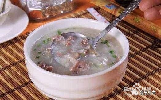 天气冷了，这八种冬日养生粥你给父母做了吗？
