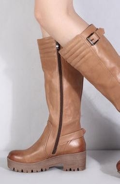 冬季里靴子怎么穿才好看？