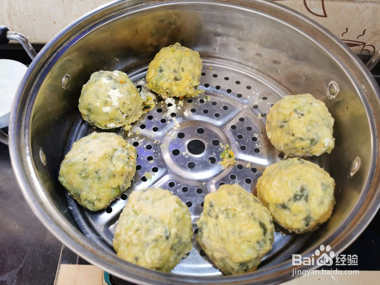 玉米面菜团子的做法