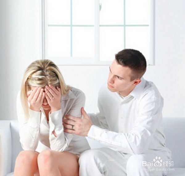 如何避免产后抑郁呢？