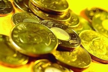 如何根据需求选单反相机