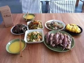 运动加油站，你运动我关心。
