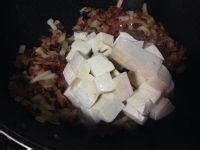 小朋友补钙-培根榨菜豆腐羹