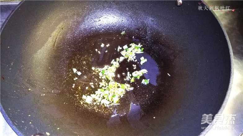 蒜苔炒肉的做法