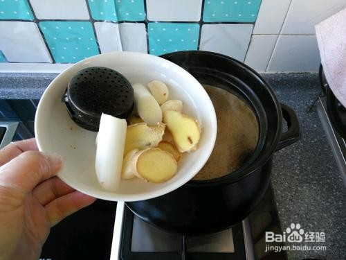 家常五香胡萝卜炖牛肉的做法