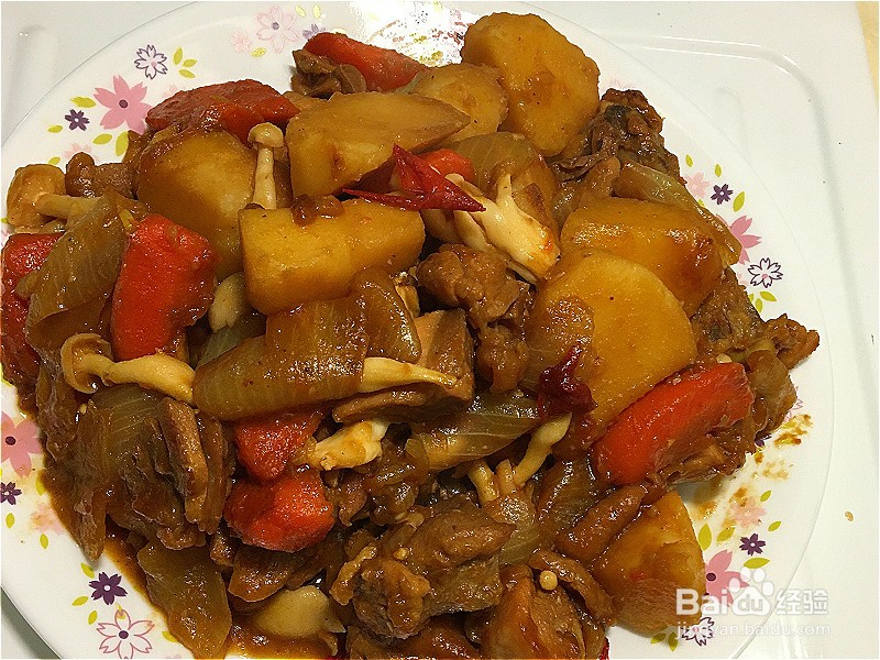 如何做马铃薯炒鸡腿