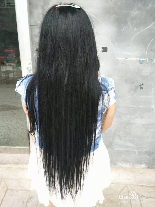 头发染黑色后怎么快速褪掉