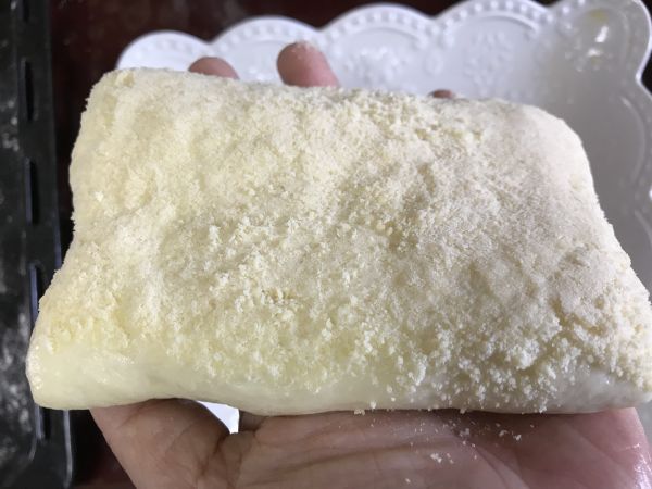 火腿流心芝士面包