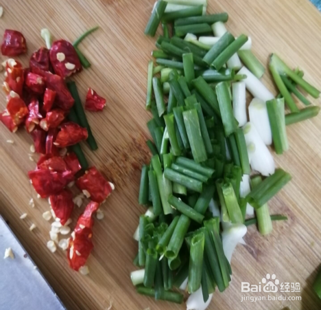 家常茭白炒肉怎么做