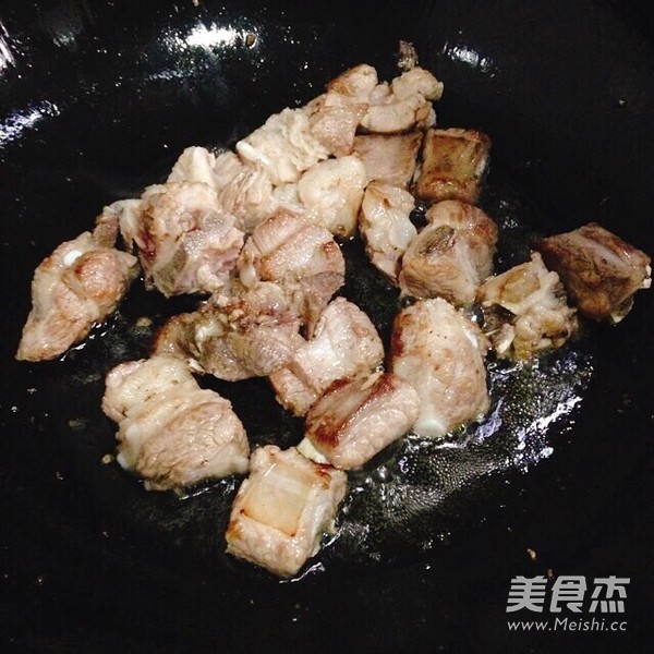 排骨山药汤的做法