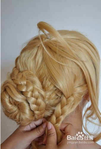不得不爱的女生辫子扎发