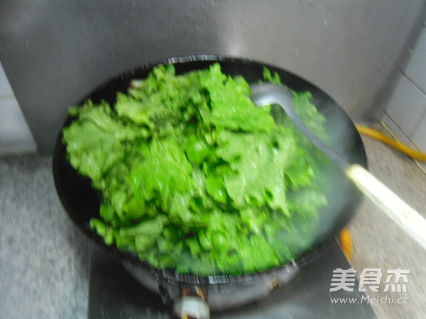 爆炒生菜的做法