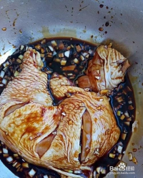 电饭煲不放水鸡腿做法