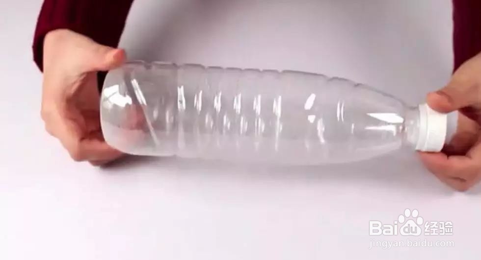 <b>塑料瓶制作漏斗你会吗？原来这么简单</b>