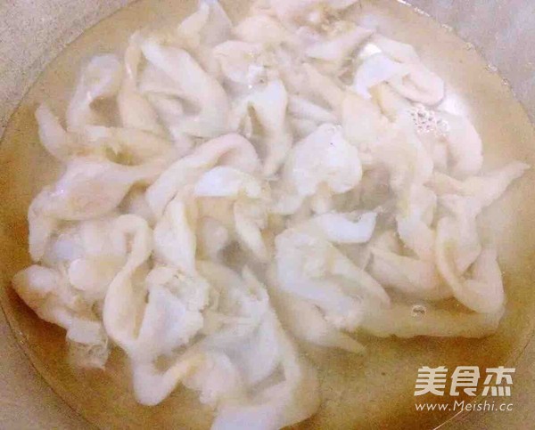 韭菜炒鸟贝的做法