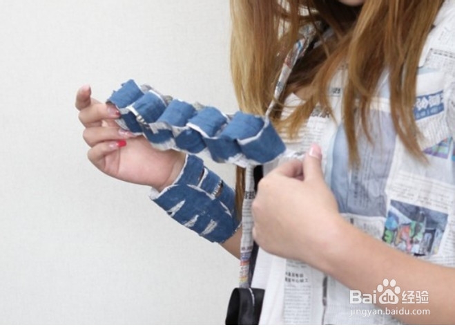 怎样用报纸做裙子