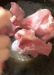 红烧大骨头的家常做法
