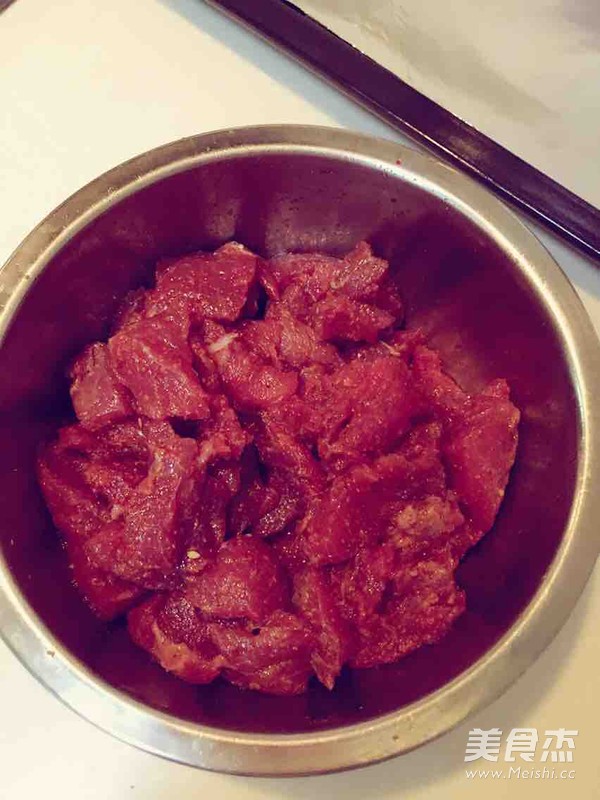 烤牛肉串的做法