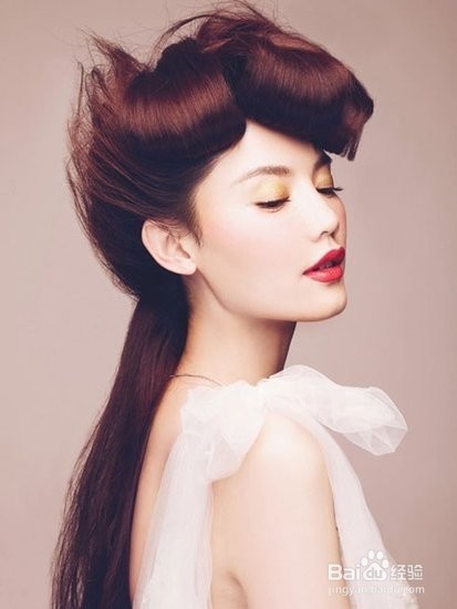 盘点：复古新娘发型与豪门的缘，唯美又时尚