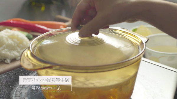 桃胶糖水配香炒米饭