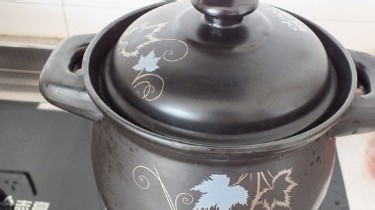 怎样做冰糖薏米银耳羹?