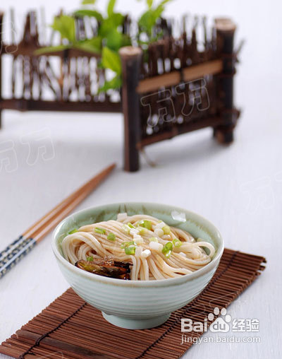 快手葱油拌面地道上海风味