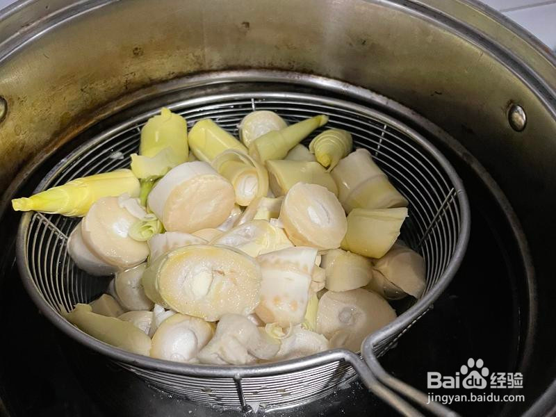 经典春笋烧肉的做法