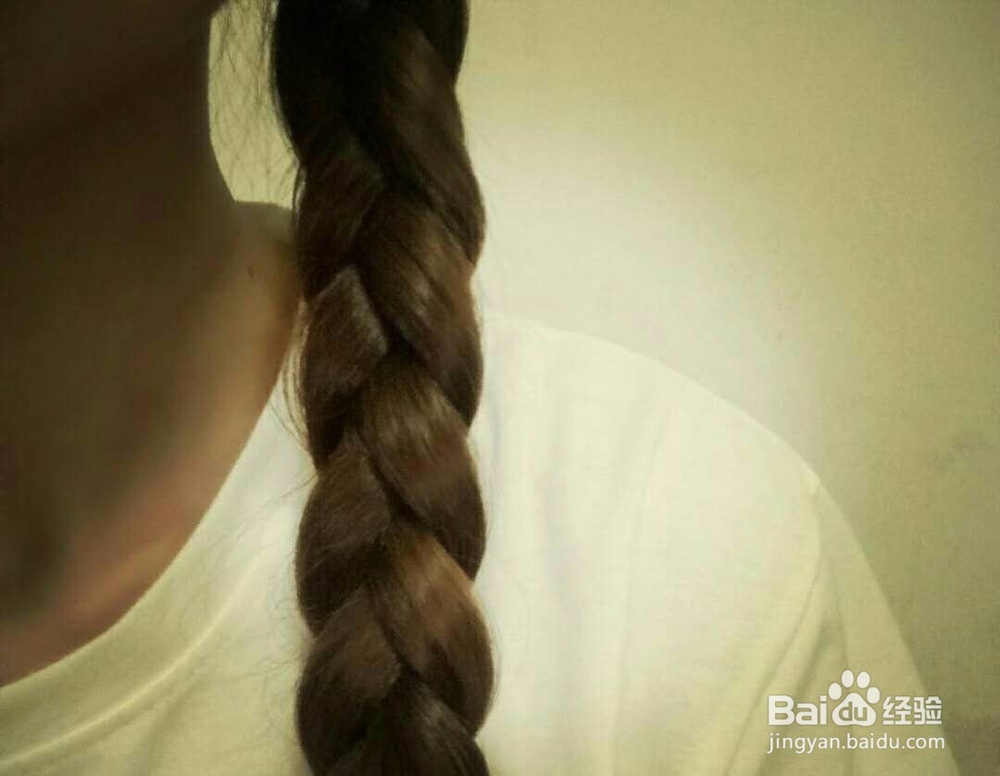 怎样给女宝宝编辫子