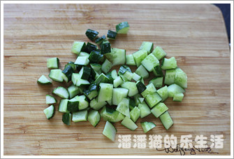 宝宝餐香菇豆豉酱爆鸡丁的做法