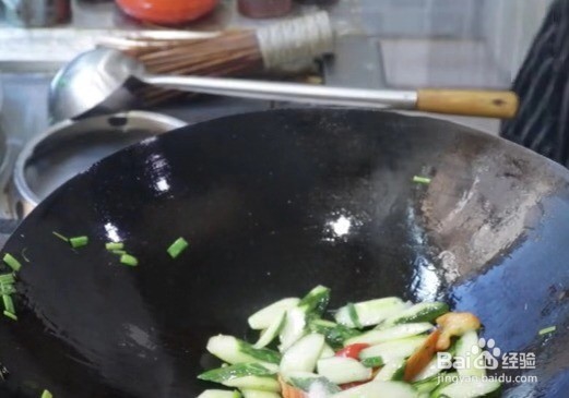 黄瓜炒鸡蛋做法