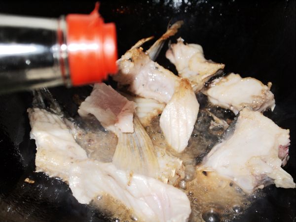 鲜菇菜心鱼片汤