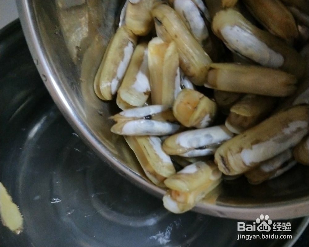 做出入味的蒜香蛏子