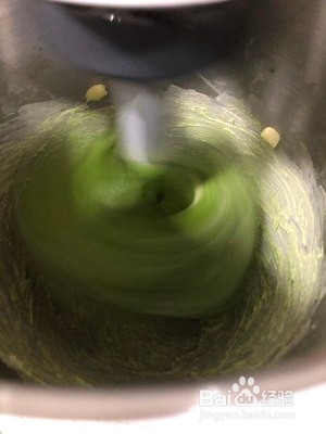 超软菠菜咸蛋黄乳酪面包