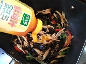 教你怎么做鲜炒木耳黄花菜