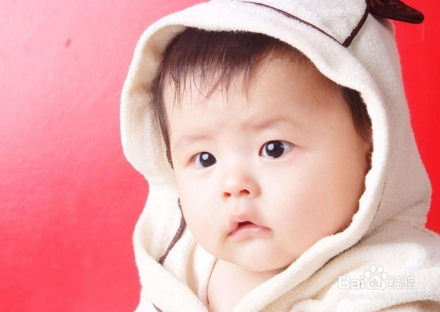 宝宝流鼻血时怎么办