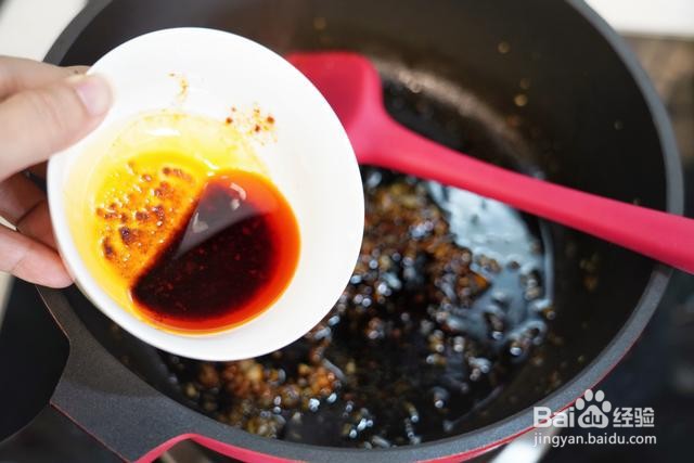 家庭自制蒜泥茄子白肉拼盘