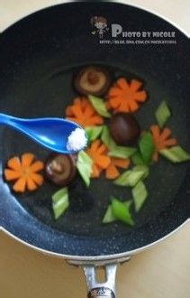 耐心铸就的时蔬烩麦香豆腐丸子