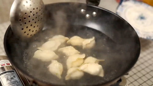 怎么制作虾仁饺子