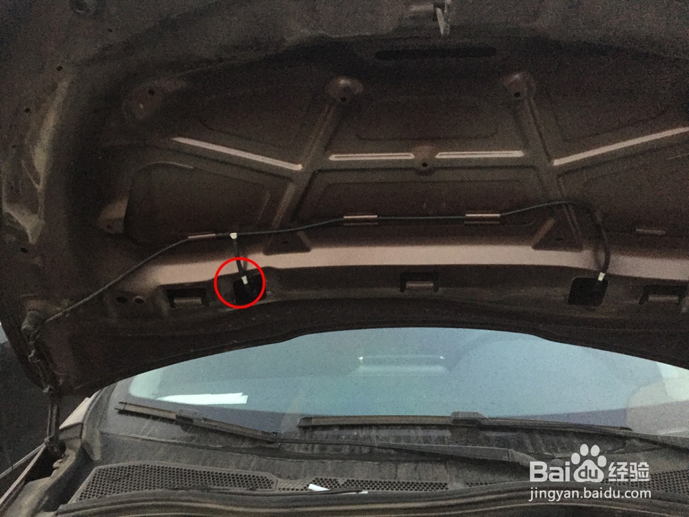 玻璃水一个喷一个不喷维修方法详细教程