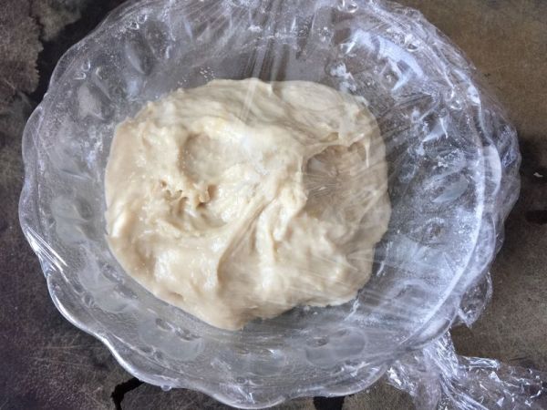 红酒葡萄种黑裸麦面包